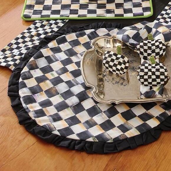 Mackenzie Childs NWOT Courtly Check Ruffled Round Placemat Set of 6 Retail $360 - Picture 6 of 8